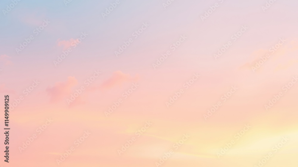 Fototapeta premium Pastel Sky Soft Hues of Dawn and Dusk with Delicate Cloud Formations