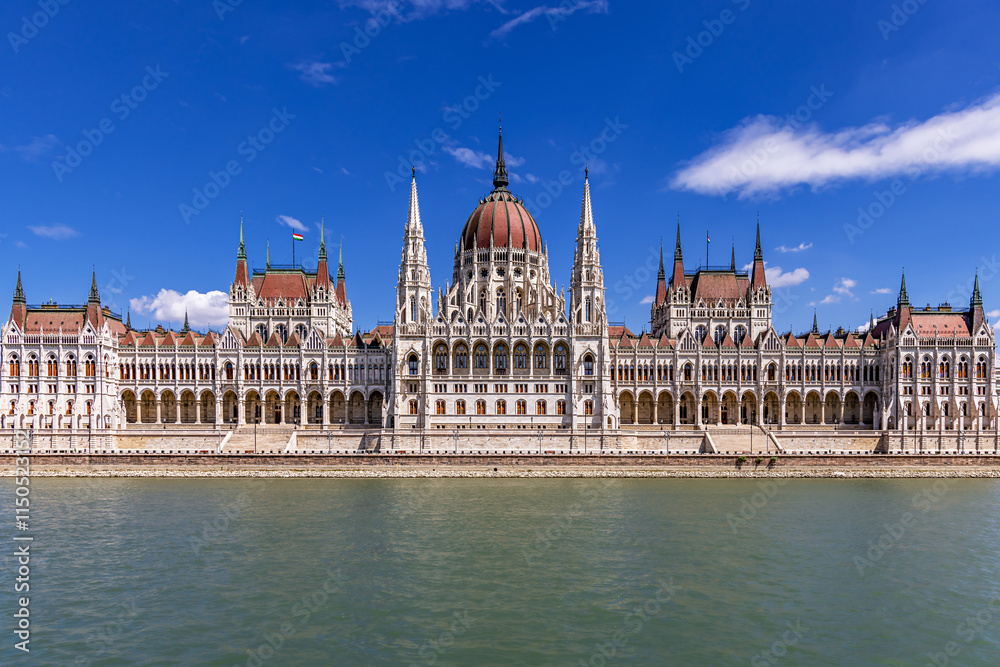 Fototapeta premium Beautiful Parliament Building in Budapest, Popular Travel Spot, View from the River