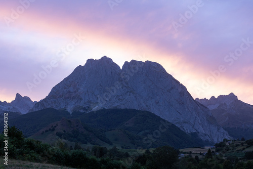 Aiguilles d'Ansabère depuis Lescun