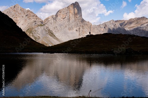 Pic / Aiguilles d'Ansabère, lac de montagne, Pyrénées
