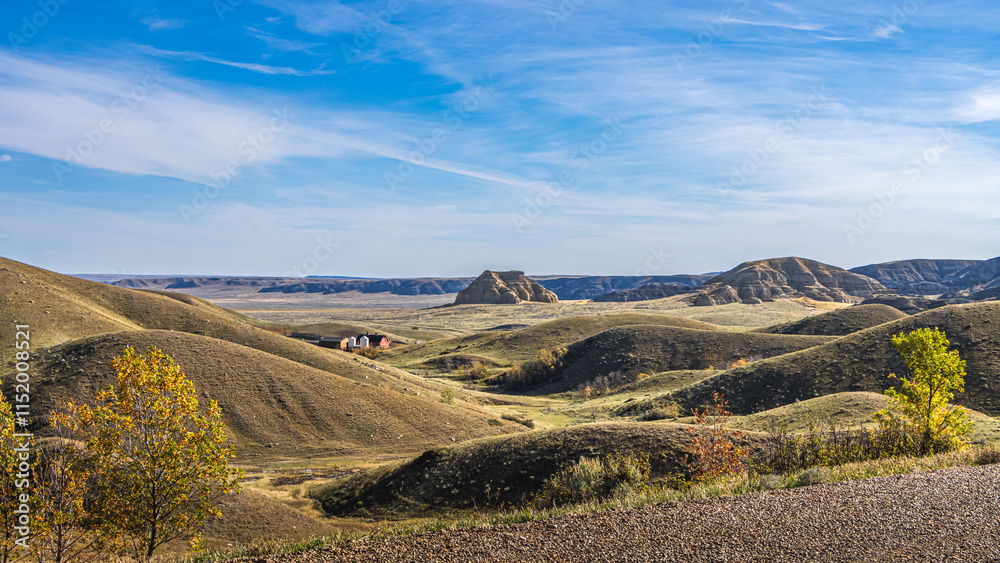 Naklejka premium A panoramic view at Castle Butte in Big Muddy Valley, Saskatchewan, Canada