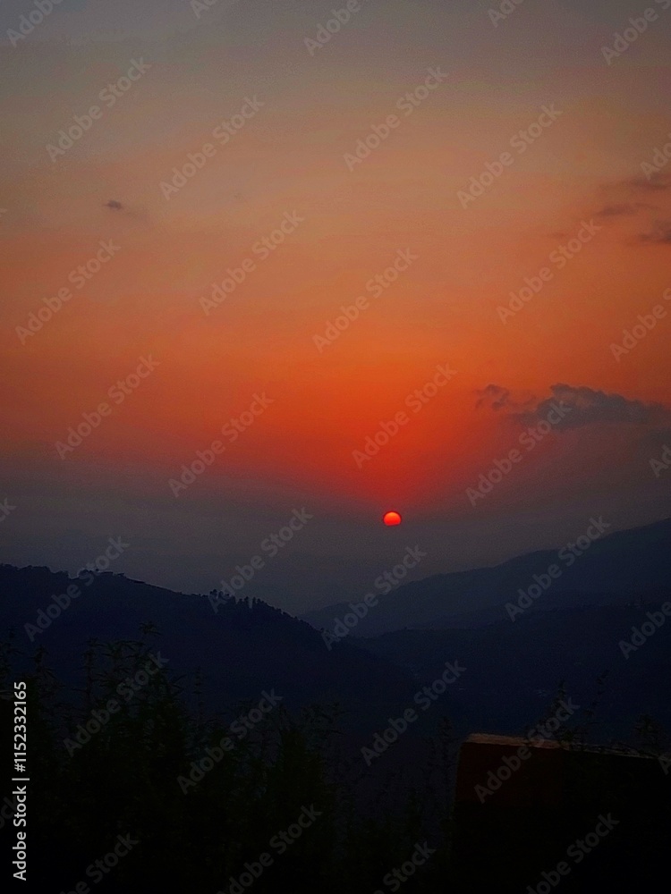 Obraz premium sunset in the mountains