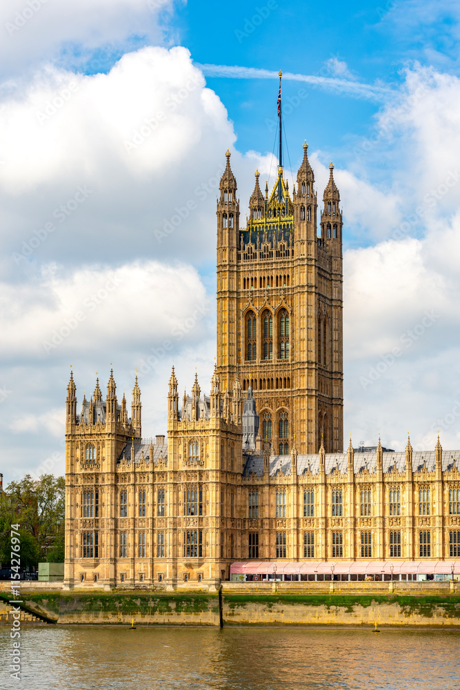 Fototapeta premium Victoria Tower of Westminster palace (Houses of Parliament), London, UK