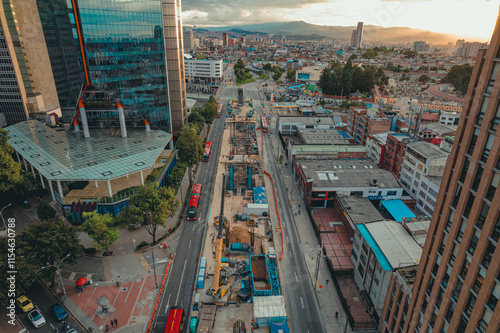 Obraz na płótnie Atardecer en la ciudad de Bogotá, Colombia, país latinoamericano w salonie