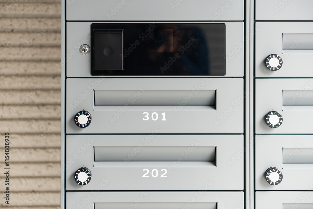 Obraz premium アパートのポスト