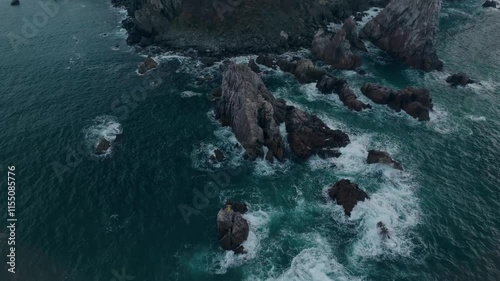 冬の日本海の岩山　海岸の風景　海をドローンで撮影　福井県美浜町　その4