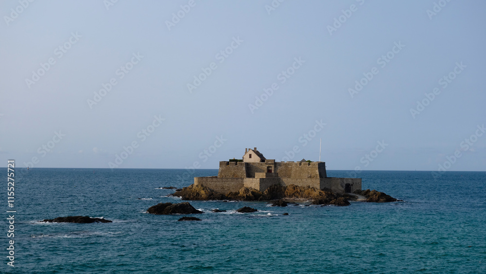 Le fort national à Saint Malo Le fort national à Saint Malo