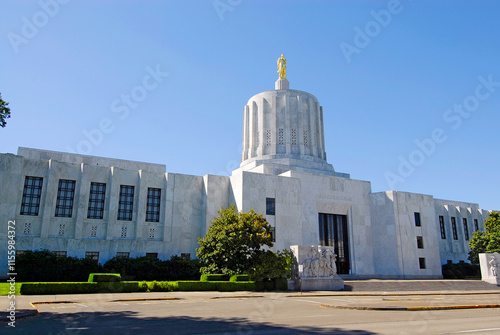 Capitol Building Salem Oregon OR US United States government legislature legislative law legal architects Trowbridge and Livingston art-deco design