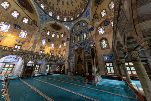 Obraz na płótnie Sokollu Mehmed Pasha Mosque is a 16th C Ottoman mosque, designed by the architect Mimar Sinan and noted for the fine quality of the Iznik tiles on the walls w salonie