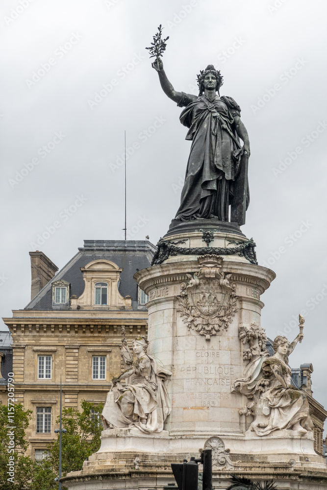 Fototapeta premium La città di Parigi