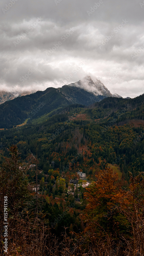 Naklejka premium Mountains