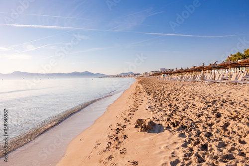 Obraz na płótnie beach in the morning w salonie