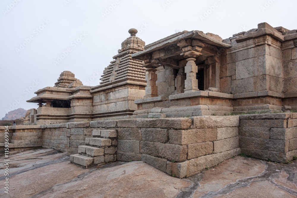 Fototapeta premium Hemakuta Hill Temple Complex in Hampi. India