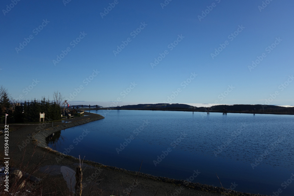 dyllischer Speichersee auf dem Ettelsberg in Willingen. dyllischer Speichersee auf dem Ettelsberg in Willingen.