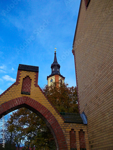 Obraz na płótnie Blick zum Glockenturm der Maria Magdalenen Kirche
w salonie
