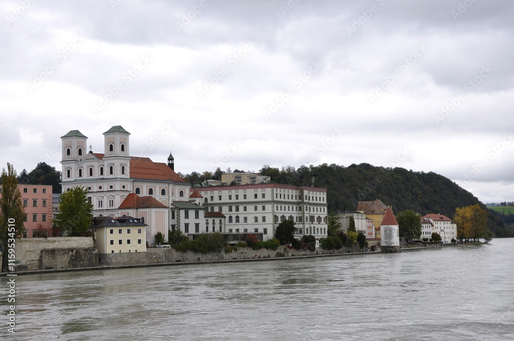 Fototapeta premium Panorama of the City Passau in Bavaria, Germany 