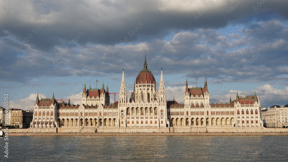 Fototapeta premium Hungarian Parliament Building