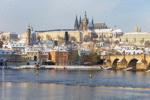 Obraz na płótnie Snowy Prague Lesser Town with Prague Castle above River Vltava, Czech republic w salonie