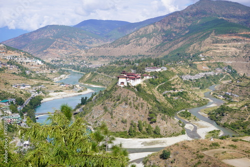 Wangdue Phodrang Dzong/ブータン王国の城、県庁 photo