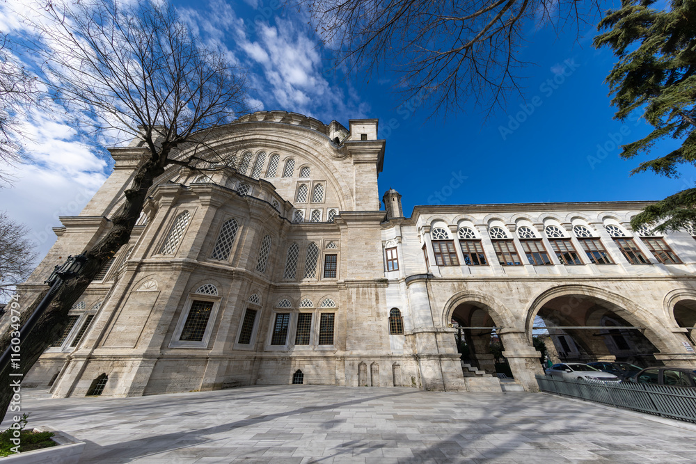 A beautiful view of the Nuruosmaniye Camii, the mosque near the Grand Bazaar in Istanbul, Turkey