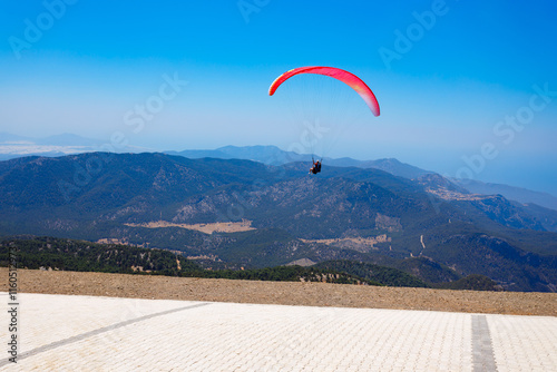 Obraz na płótnie Flying paraglider at Babadag mountain in Turkey w salonie