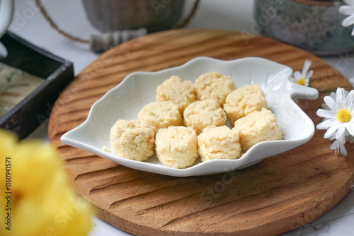 Almond Sugee Cookies are rich, buttery, with a nutty almond flavor, a popular kuih during Hari Raya photo