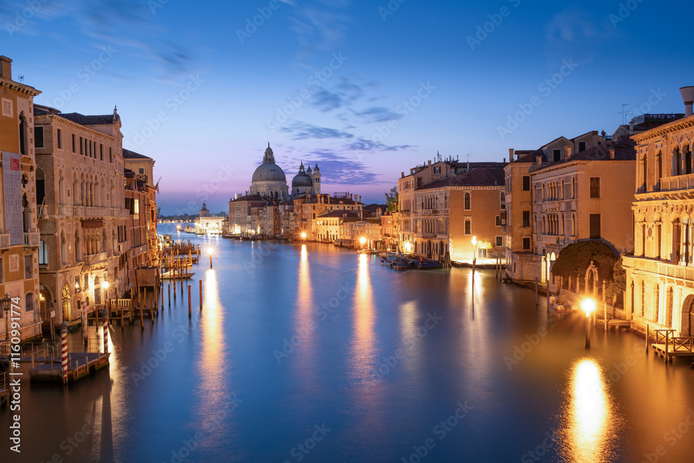 Venedig, Ponte dell‘Accademia, Sonnenaufgang Venedig, Ponte dell‘Accademia, Sonnenaufgang