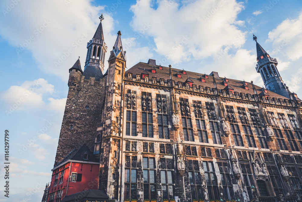 Obraz premium Gothic city hall building in the historical center