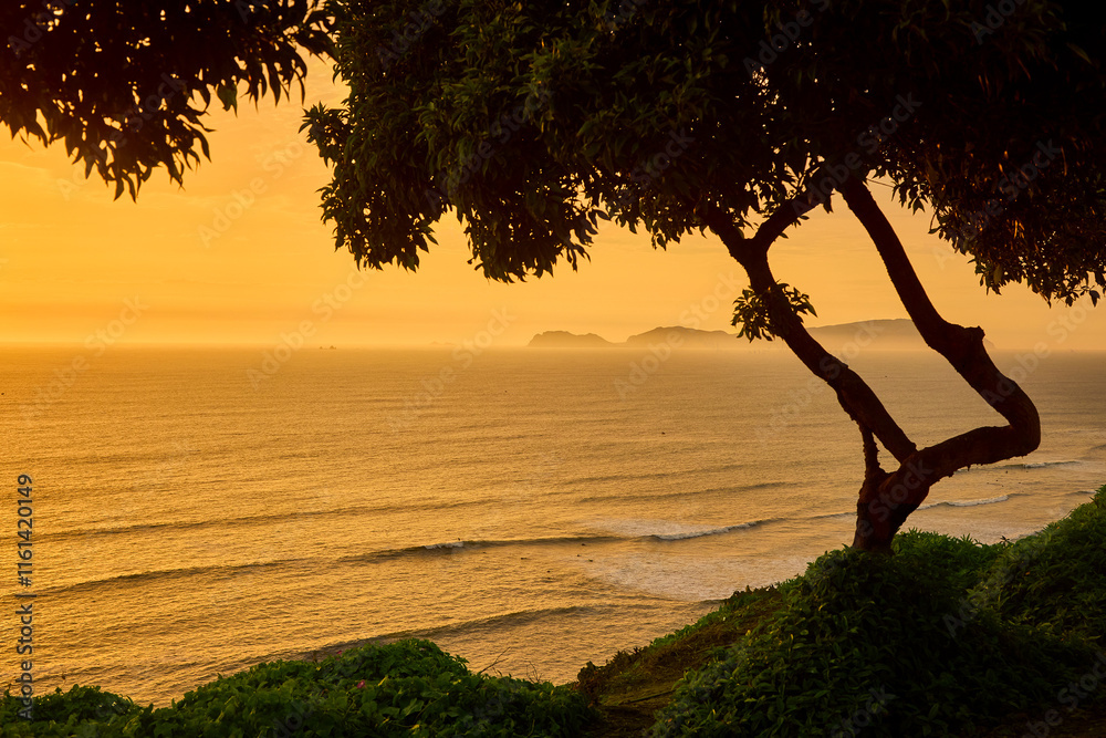 stunning sunset over La Costa Verde, with San Lorenzo Island standing proudly in the background. Moments like this remind us of Lima’s coastal magic. stunning sunset over La Costa Verde, with San Lorenzo Island standing proudly in the background. Moments like this remind us of Lima’s coastal magic.
