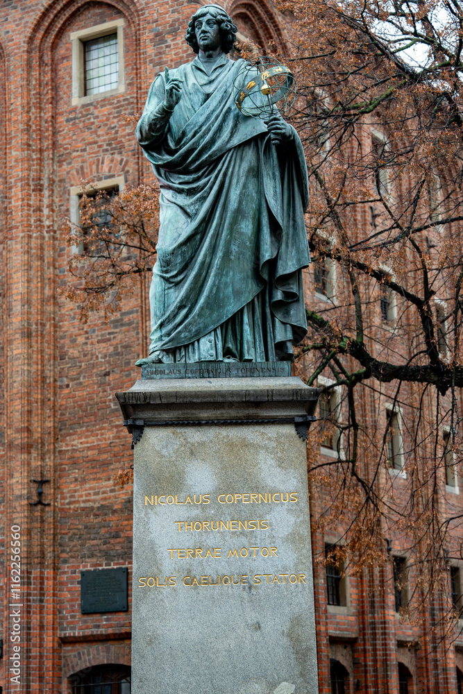 Pomnik Mikołaj Kopernik - Toruń