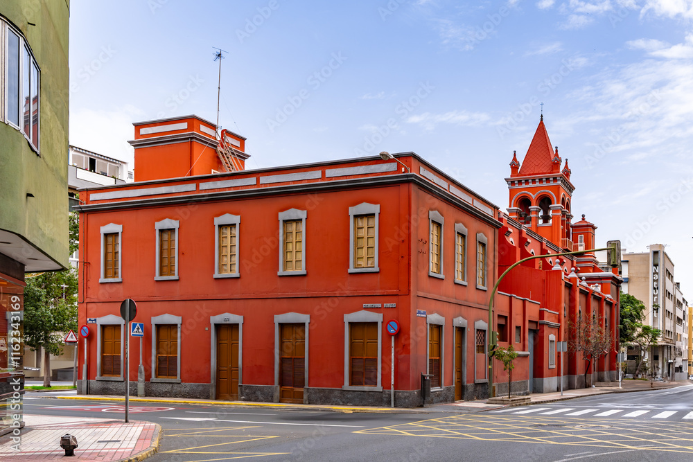 Obraz premium Red Church of Parroquia de Santa Maria del Pino side view, Las Palmas Gran Canaria Spain