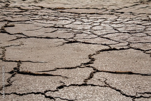 Fotografía surface of a salt lake in the Ethiopia Danakil depression