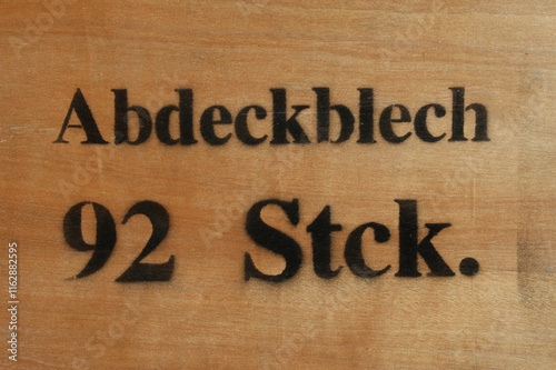 abdeckbleck 92 stck black spray writing on wood photo