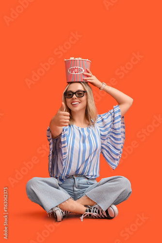 Young woman in 3D glasses w...