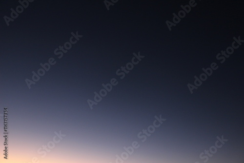 『空の色』HIKARI  #自然 トワイライト 背景素材 #SDGs 光 素材 グラデーション 背景