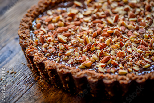  heart-shaped chocolate almond tart