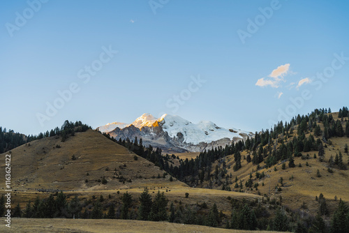 Foto GeNie snow mountain in China