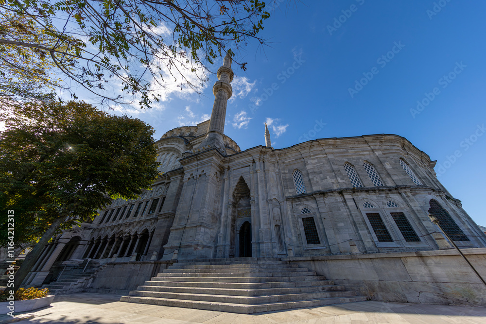 A beautiful view of the Nuruosmaniye Camii, the mosque near the Grand Bazaar in Istanbul, Turkey