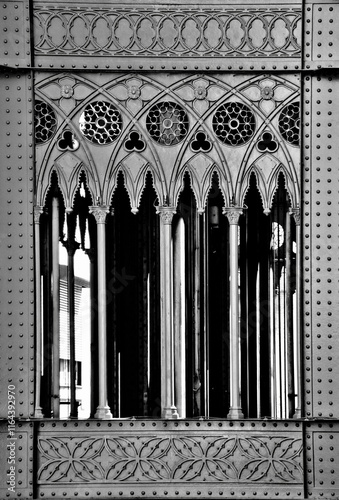 Obraz na płótnie Santa Justa Lift: Artistic Iron Details in Lisbon (Portugal) w salonie