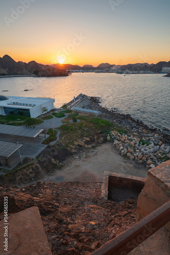 Obraz na płótnie Muttrah Corniche Sunset View in Muscat, Oman w salonie