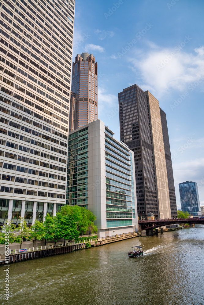 Modern buildings of Chicago along the city river, Illinois Modern buildings of Chicago along the city river, Illinois