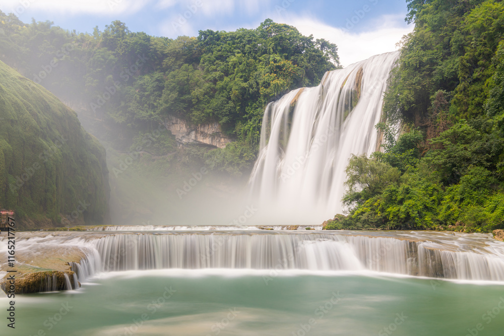 Obraz premium Huangguoshu Waterfall in Anshun, Guizhou province, blurry water, long exposure shot, China