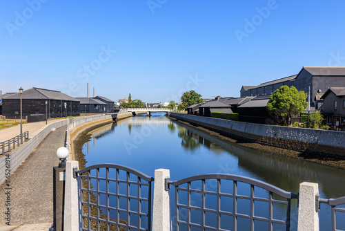 秋の半田運河　蔵のまち　愛知県半田市