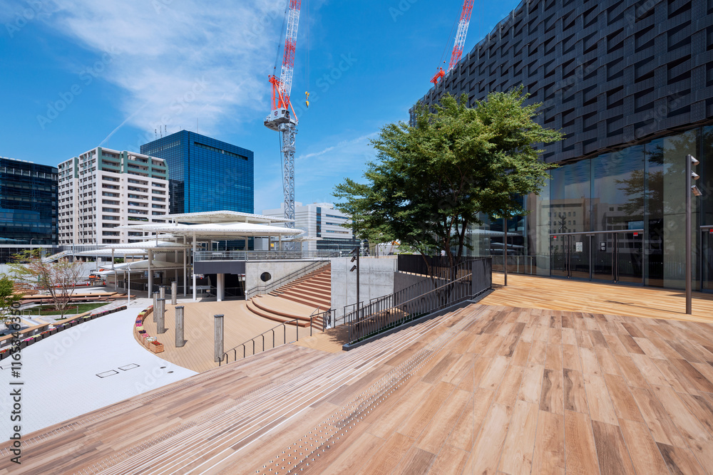 箕面船場阪大前駅周辺の風景