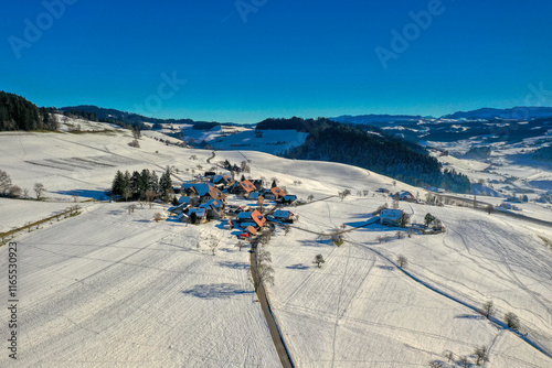 Blick vom Möschberg auf Grosshöchstetten im Emmental, Schweiz (31.12.2024) photo