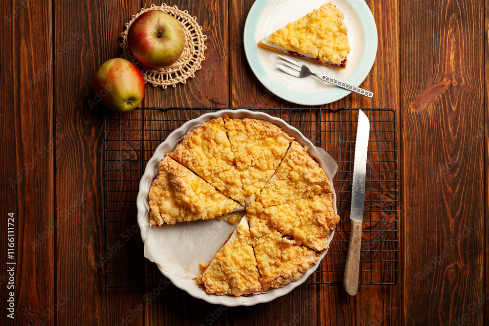 Фотография Cake with streusel