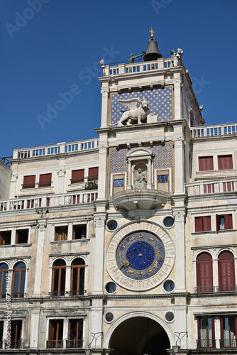 Obraz na płótnie Uhrturm von San Marco in venedig w salonie