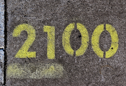 Obraz na płótnie Number 2100 painted with spray paint on street concrete w salonie