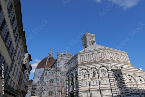 the view of Florence Cathedral, the romantic Italy