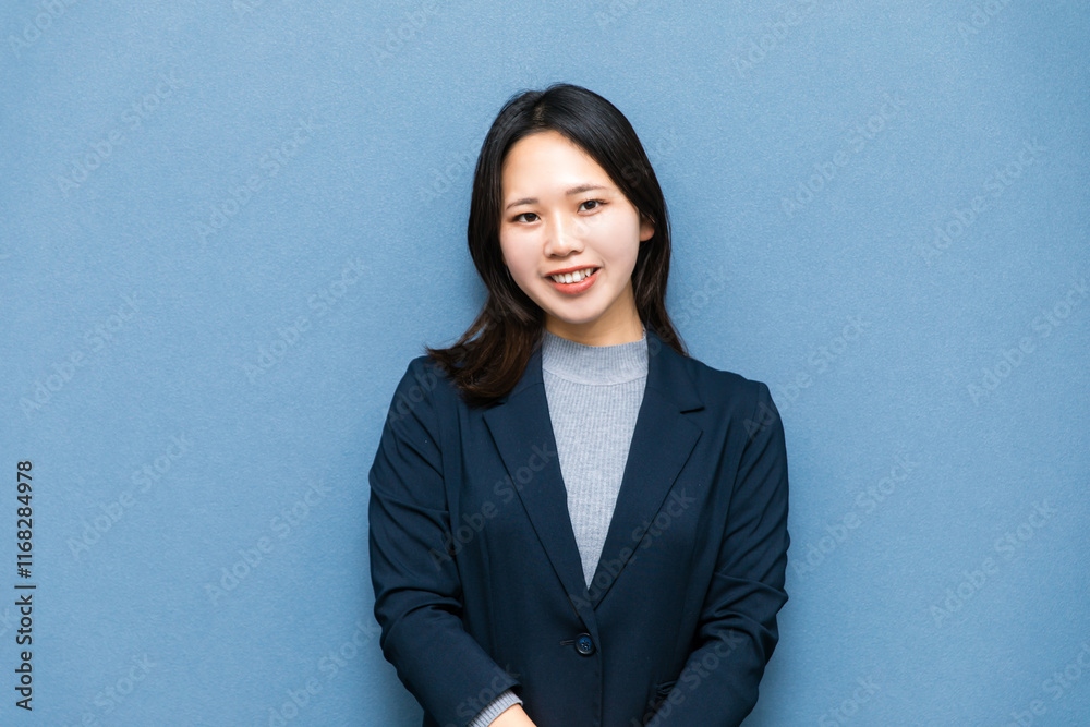 portrait of a business woman
笑顔のビジネスウーマン portrait of a business woman
笑顔のビジネスウーマン
